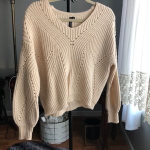Creme cropped sweater